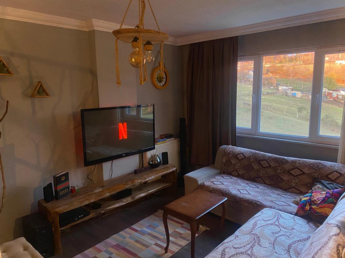 Apartamento Cozy House Near The Airport Arnavutkoy Exterior foto