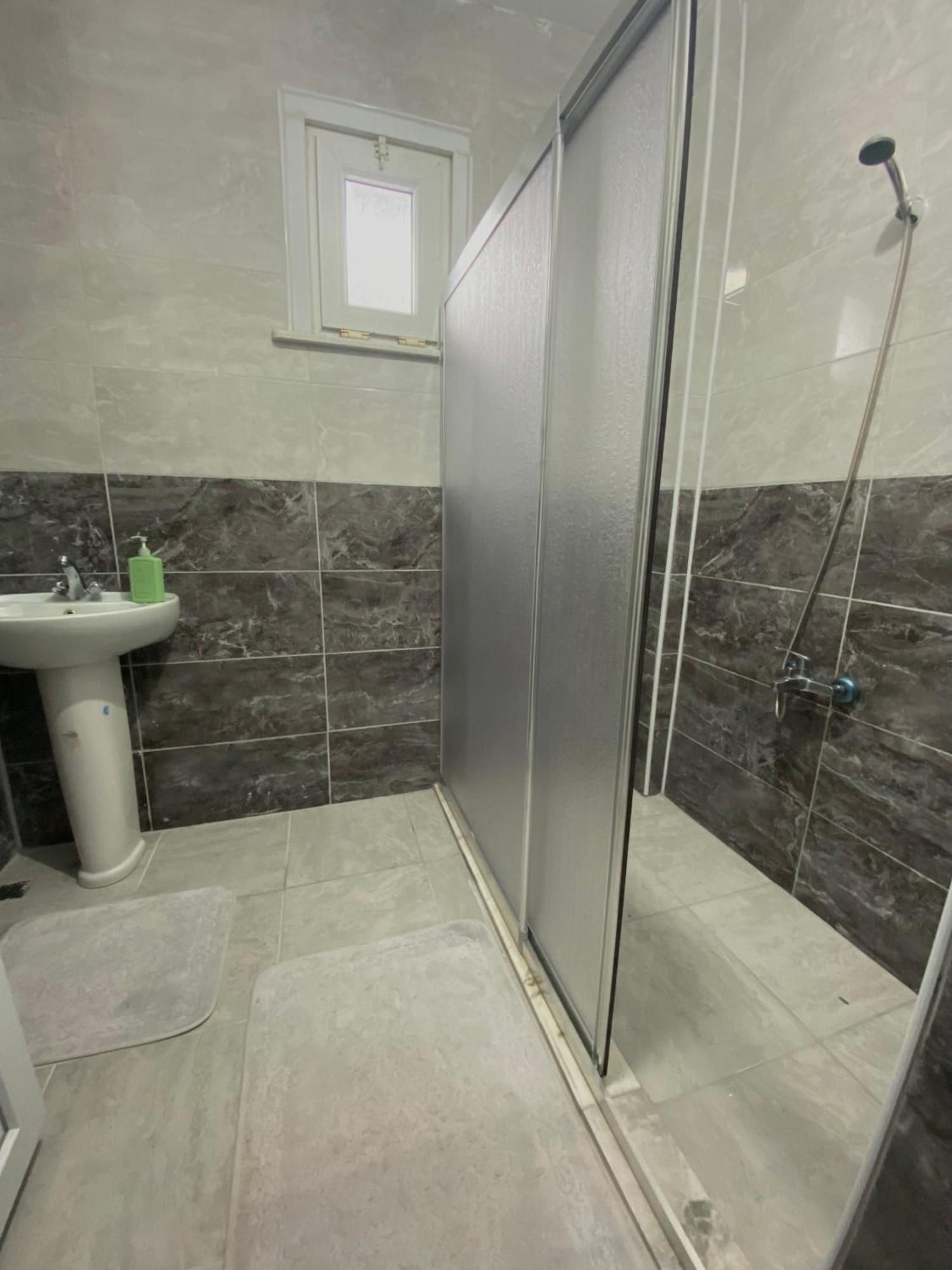 Apartamento Cozy House Near The Airport Arnavutkoy Exterior foto